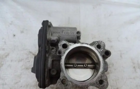 Ford Ecosport Throttle body valve 50989002