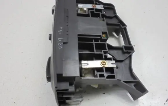 Mitsubishi Space Star Air conditioning/heating control unit MN140637