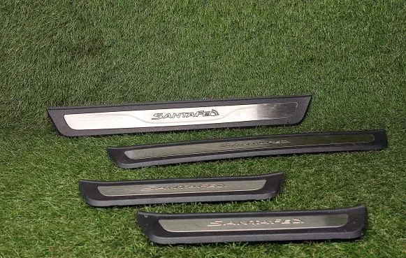 Hyundai Santa Fe Side skirt front trim 858744Z500 858844Z500