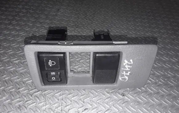 Mazda 2 Headlight level height control switch D397666F0