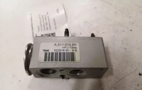 Citroen C4 Grand Picasso Air conditioning (A/C) expansion valve A311010E0 52281890