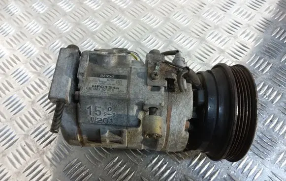 Toyota Avensis T220 Air conditioning (A/C) compressor (pump) 4472203435