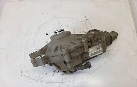 Jaguar F-Pace Gearbox transfer box case HK83-3017-BD