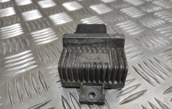 Nissan Primera Glow plug pre-heat relay 7700115078
