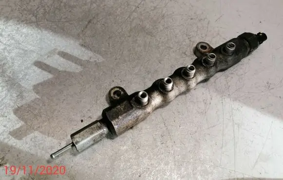 Toyota Auris 150 Fuel main line pipe