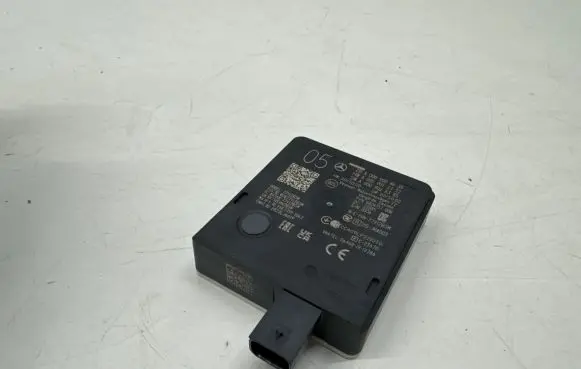 Mercedes-Benz E AMG W213 Blind spot module A0009004639