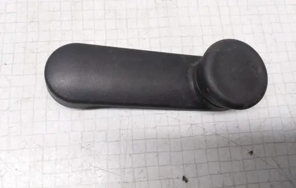 Opel Astra G Rear door window winding handle 902471500430 90224834 90459502