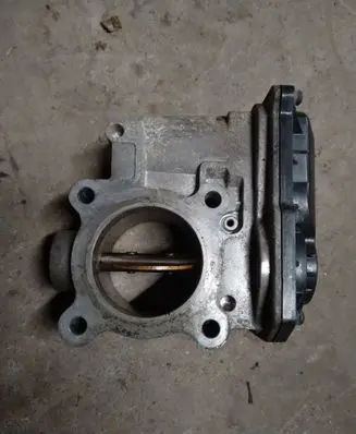 Honda CR-V Throttle valve 16800RZO