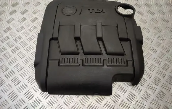 Skoda Fabia Mk2 (5J) Engine cover (trim) 03P103925C