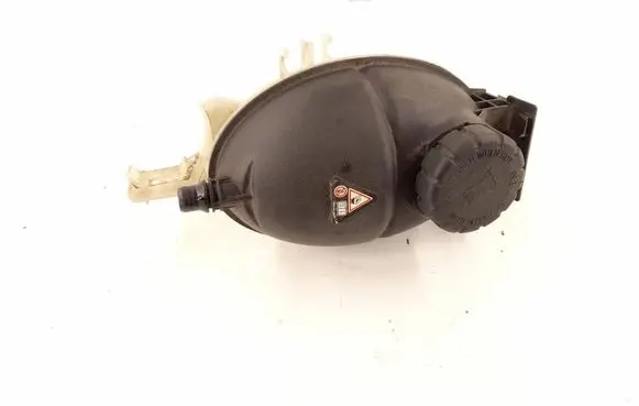 Mercedes-Benz E W212 Coolant expansion tank/reservoir 2125000249 2045000849