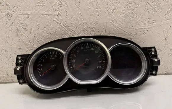 Speedometer (instrument cluster)