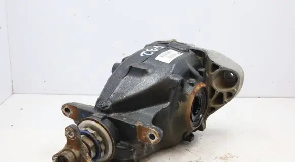 BMW 4 F32 F33 Rear differential 7605589