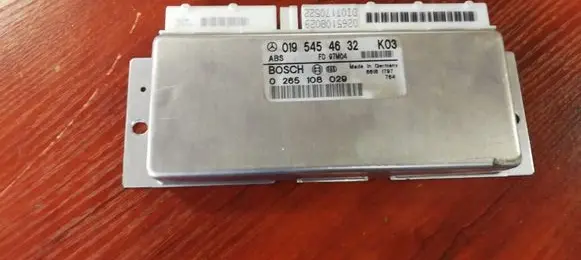 Mercedes-Benz C W202 ABS control unit/module 0195454632