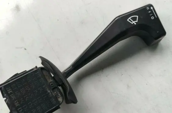 Opel Kadett E Wiper control stalk 90243249