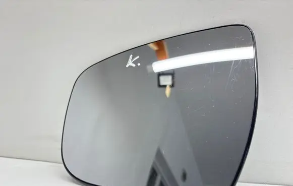 Nissan Juke I F15 Wing mirror glass 7802301