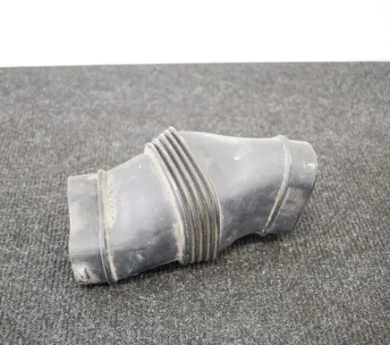 Volvo V70 Air intake hose/pipe 6893754