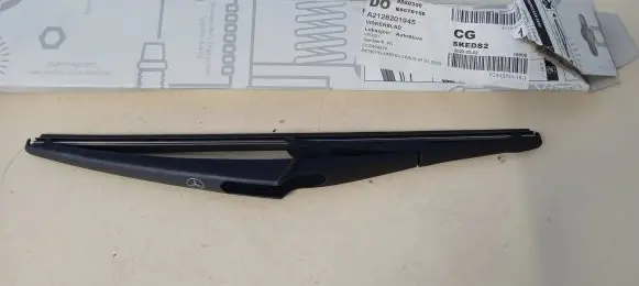 Mercedes-Benz E W212 Rear wiper blade arm A2128201945