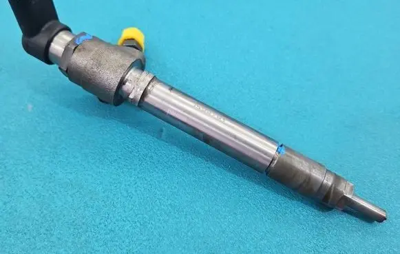 Jaguar XF X250 Fuel injector 5U3Q9K546AA IMPRK1598781