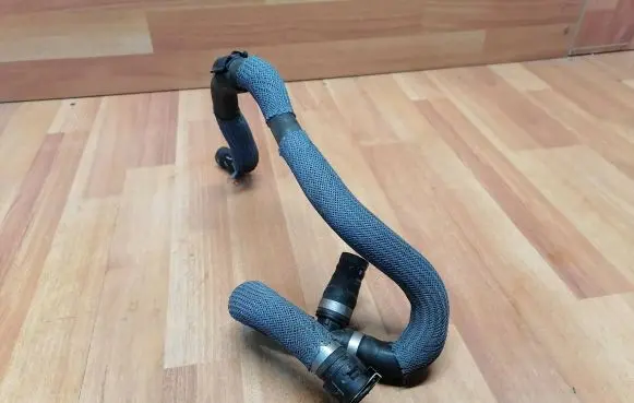 Renault Scenic IV - Grand scenic IV Engine coolant pipe/hose 110609175R