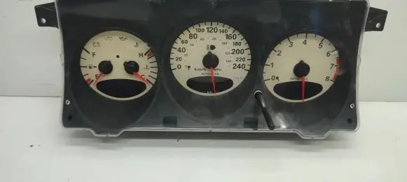Chrysler PT Cruiser Speedometer (instrument cluster) 04671814AK