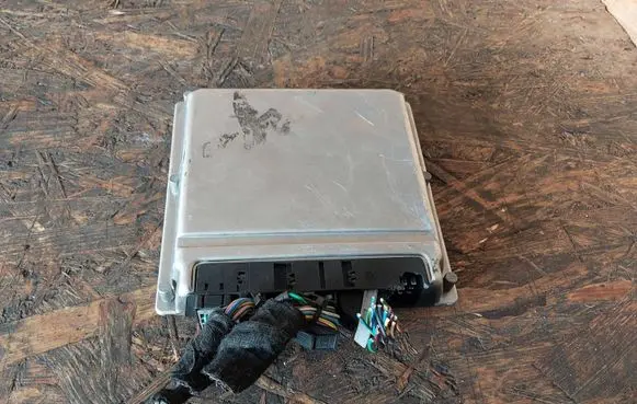 Mercedes-Benz C W203 Engine control unit/module A0245457032 26RT5251 0261206243