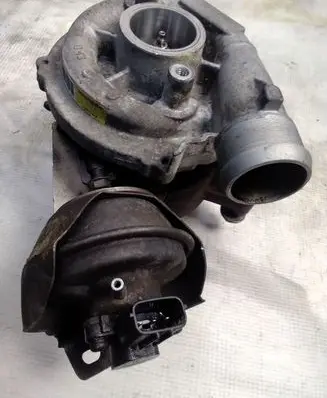 Volvo V50 Turbo 7607743 9662464980 GT1749V