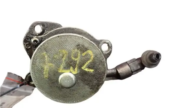 Citroen C5 Vacuum pump 9631971580