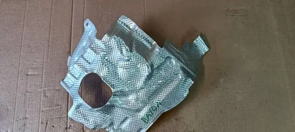Hyundai Bayon Heat shield in engine bay
