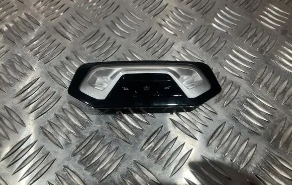 BMW 4 G22 G23 G24 G26 Headlining lighting console trim 7910813