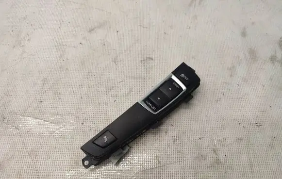 BMW 5 F10 F11 Parking (PDC) sensor switch 9202951 61319202951