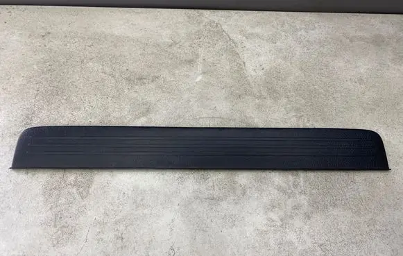Toyota Prius (XW20) Front sill trim cover 6791163010