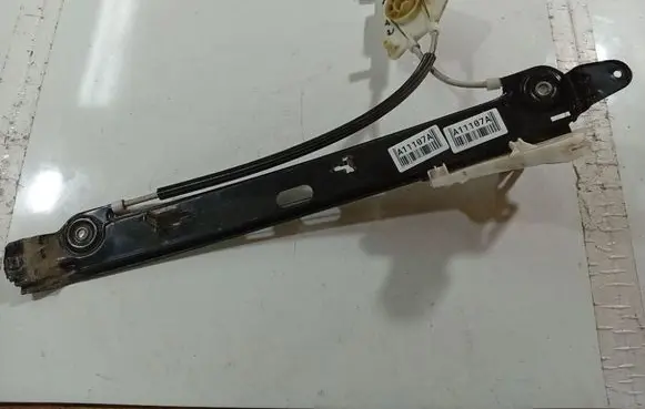 Seat Altea Sliding door window regulator with motor 
