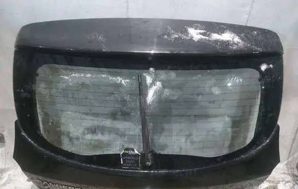 Dacia Sandero Tailgate/trunk/boot lid JUODAS