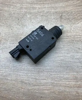 Opel Vectra B Central locking motor 90460062