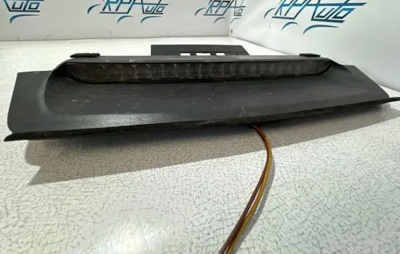 Volvo S80 Third/center stoplight 148316
