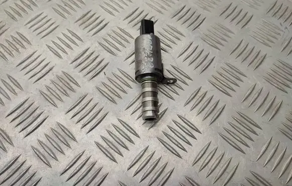 Citroen C4 II Picasso Camshaft vanos timing valve V758776080