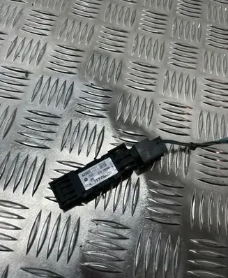Chrysler Voyager Airbag deployment crash/impact sensor 04671779AC 100505 4436201591