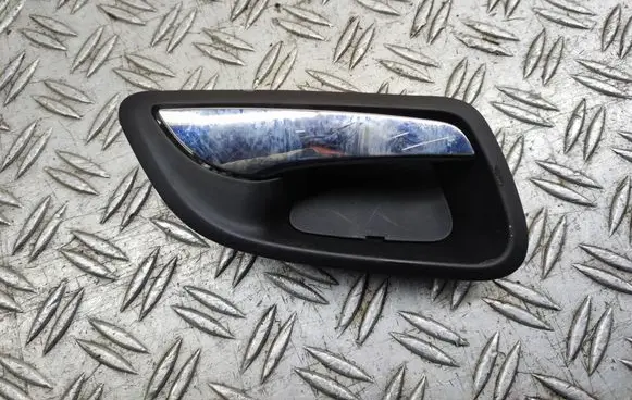 Chevrolet Cruze Rear door interior handle 06845904