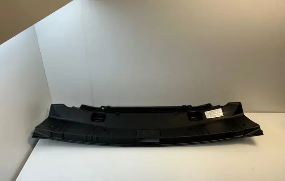 BMW 6 E63 E64 Trunk/boot sill cover protection 6988986 15892811
