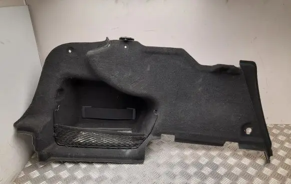 BMW 3 G20 G21 Bottom trim 7450059