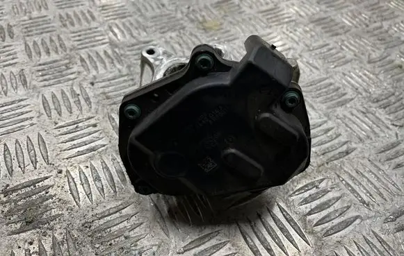 Mercedes-Benz E W212 EGR valve A6511400660 A2C87494500