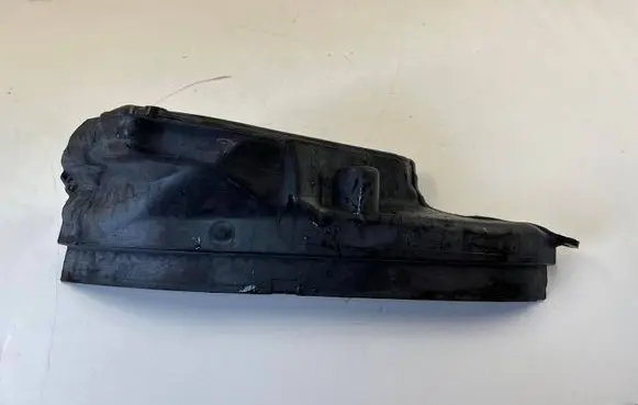 BMW 6 F06 Gran coupe Other engine bay part 7211464 748506