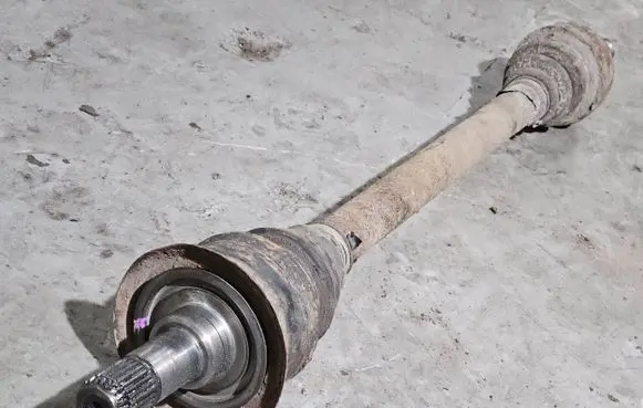 BMW X5 E70 Rear driveshaft 105381