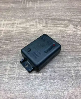 Audi 100 S4 C4 Alarm control unit/module PI750D 0K5K