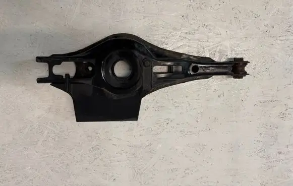 Toyota RAV 4 (XA50) Rear upper control arm/wishbone 