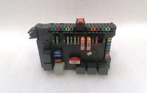 Mercedes-Benz S W221 Fuse box set A2219004601