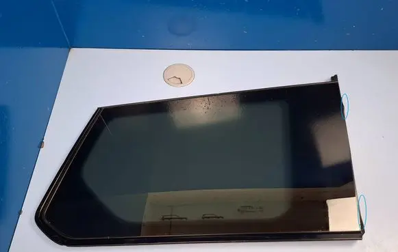 Jeep Grand Cherokee Rear side window 68458362AC 43R011667