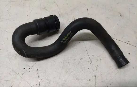 Volvo XC60 Engine coolant pipe/hose 6G918B159