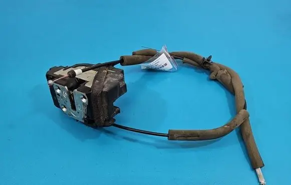 Nissan Pulsar Front door lock IMPRK1588544