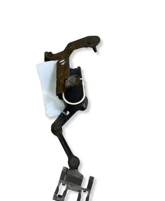 Mercedes-Benz GLC X253 C253 Rear air suspension level height sensor A0009053704